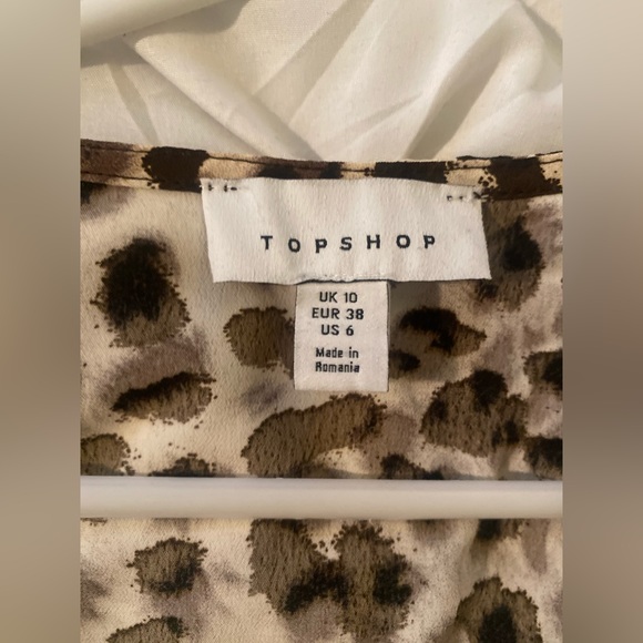 NWT Topshop Leopard Top Size US 6 - Picture 5 of 8